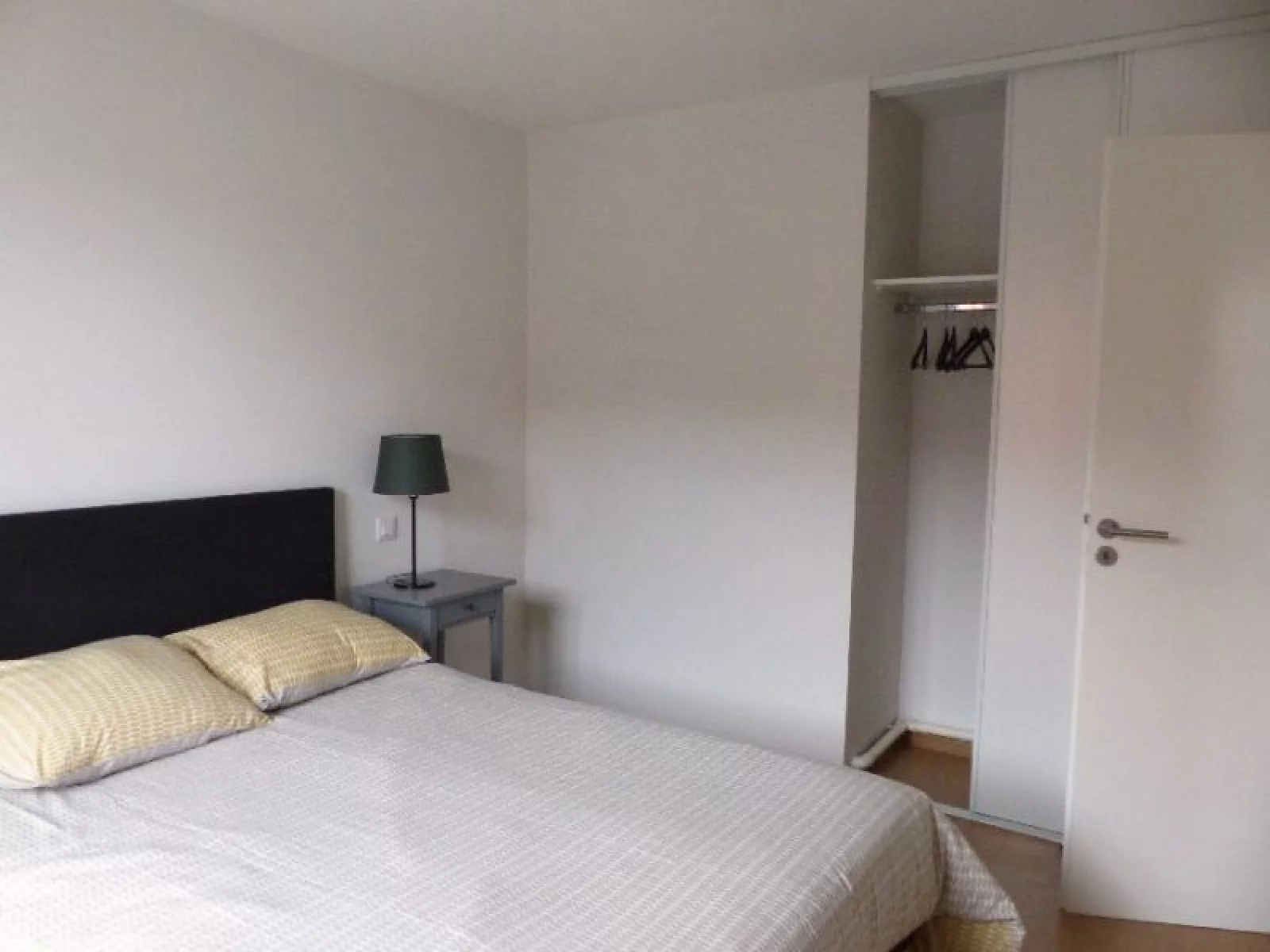 Location appartement meubl 2 pices 45,4m (Bordeaux - Bacalan)