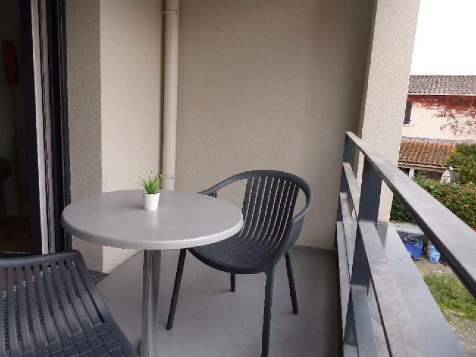 Location appartement meubl 2 pices 45,4m (Bordeaux - Bacalan)