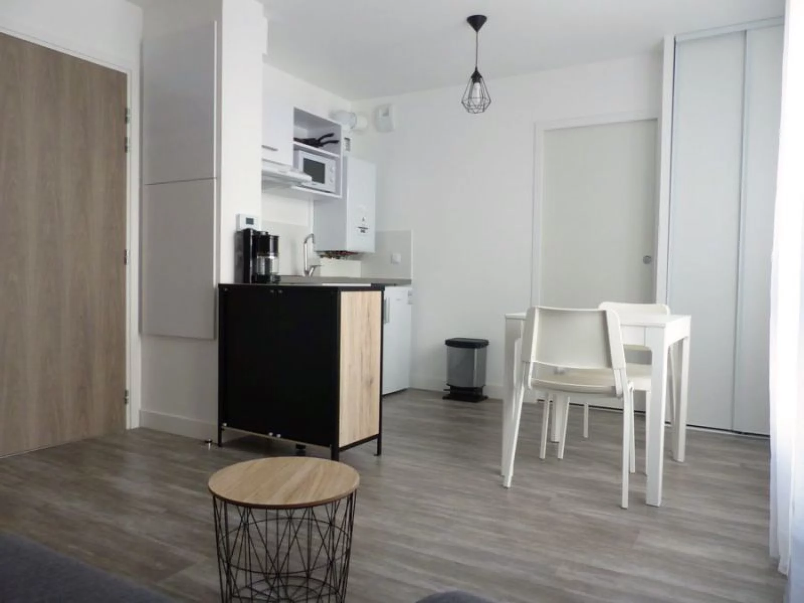 Location studio meubl 22 m avec parking (Bordeaux - Talence)