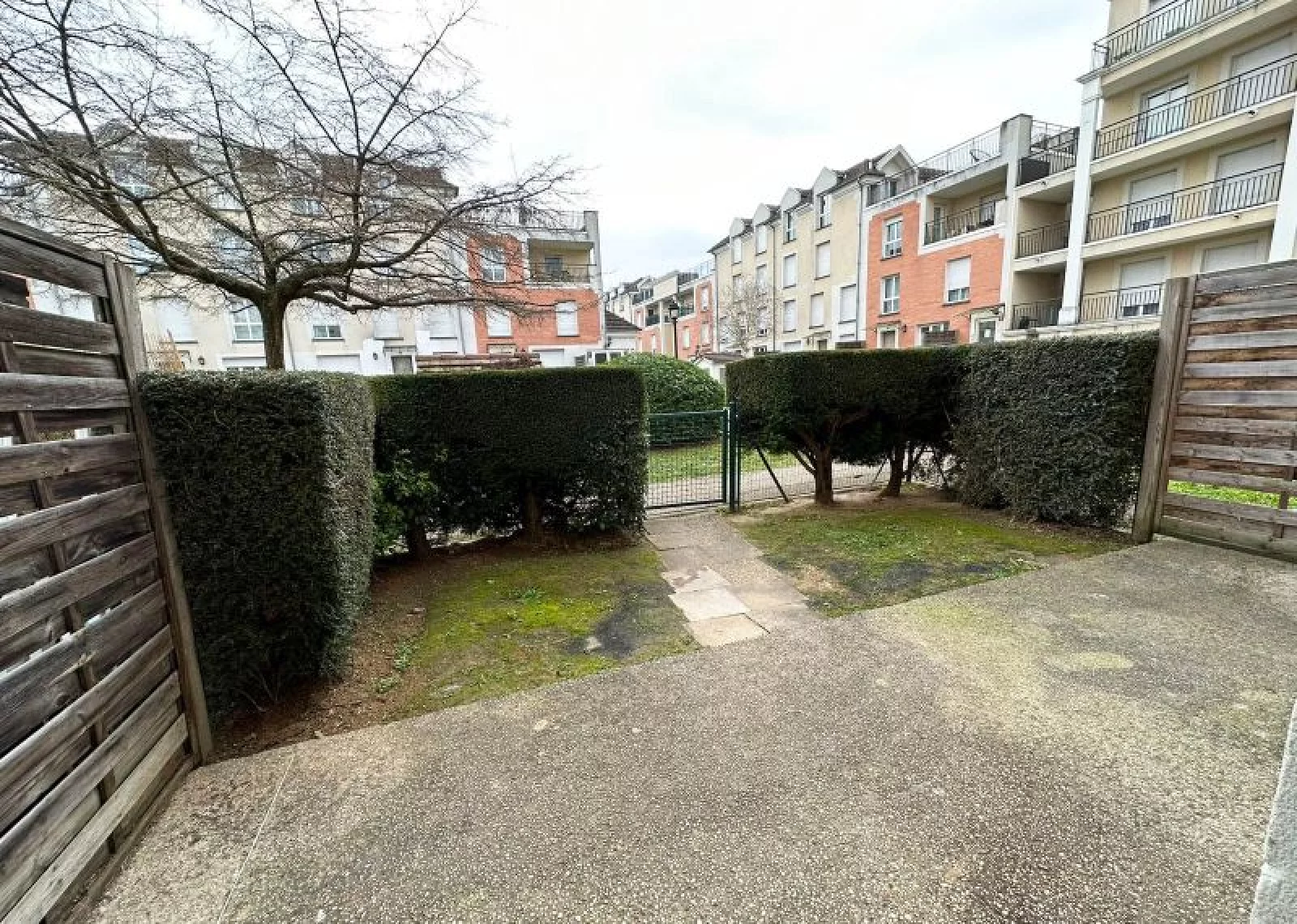 Location appartement meubl duplex 4 pices 80m (Paris est - Bry s/ Marne)