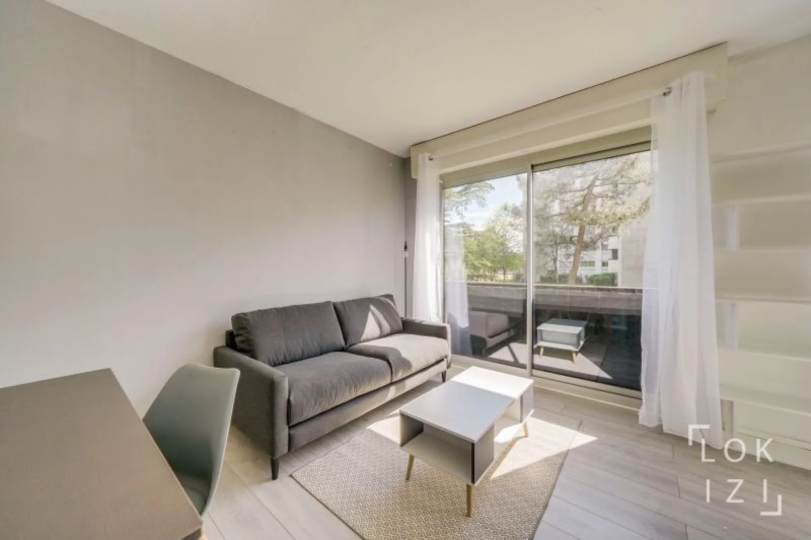 Location appartement meublé T1bis de 29m² (Bordeaux - Caudéran)
