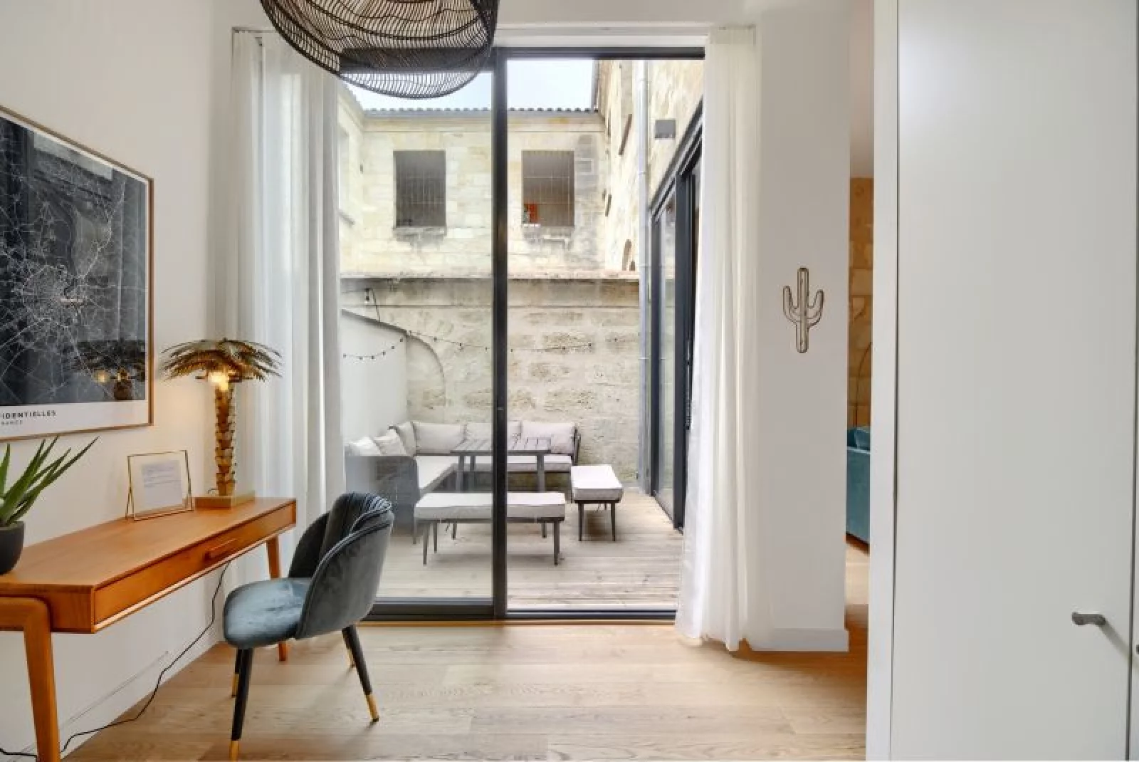 Location appartement meubl 3 pices de 63m (Bordeaux - Chartrons)