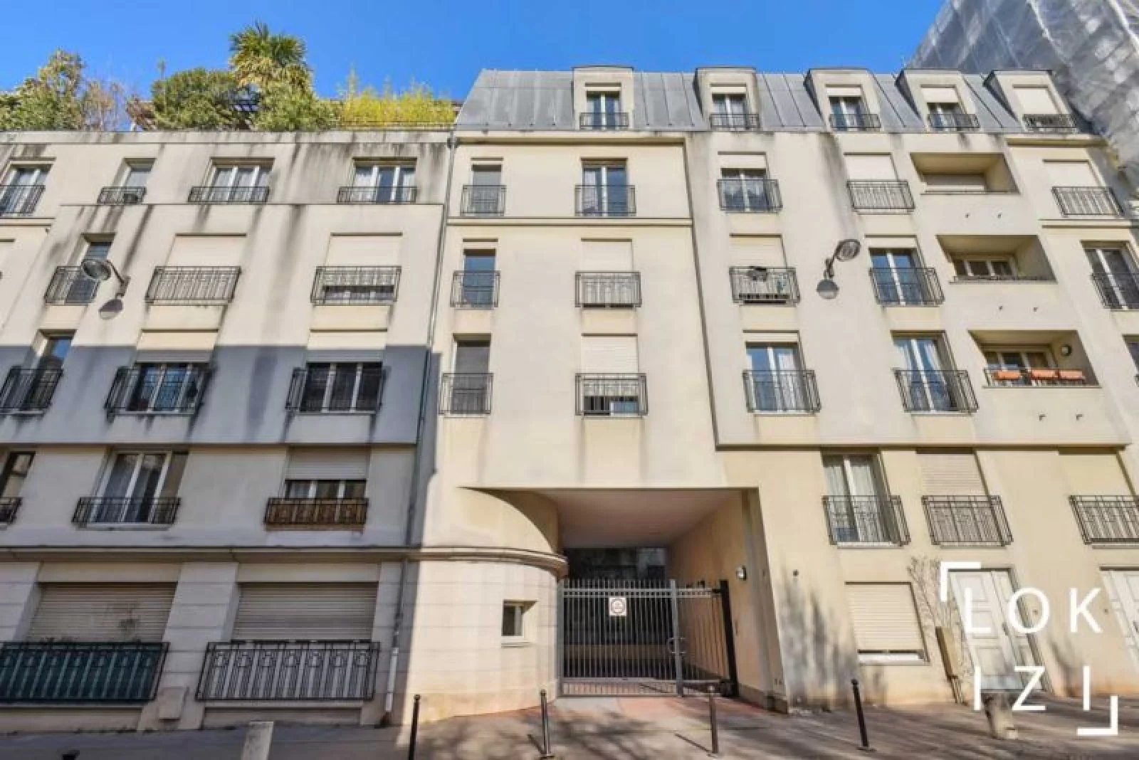 Location appartement meublé 2 pièces 47m² (Paris 11)