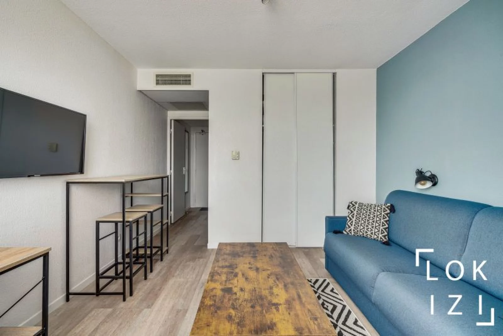 Location studio meubl 20m (Avignon - gare TGV)