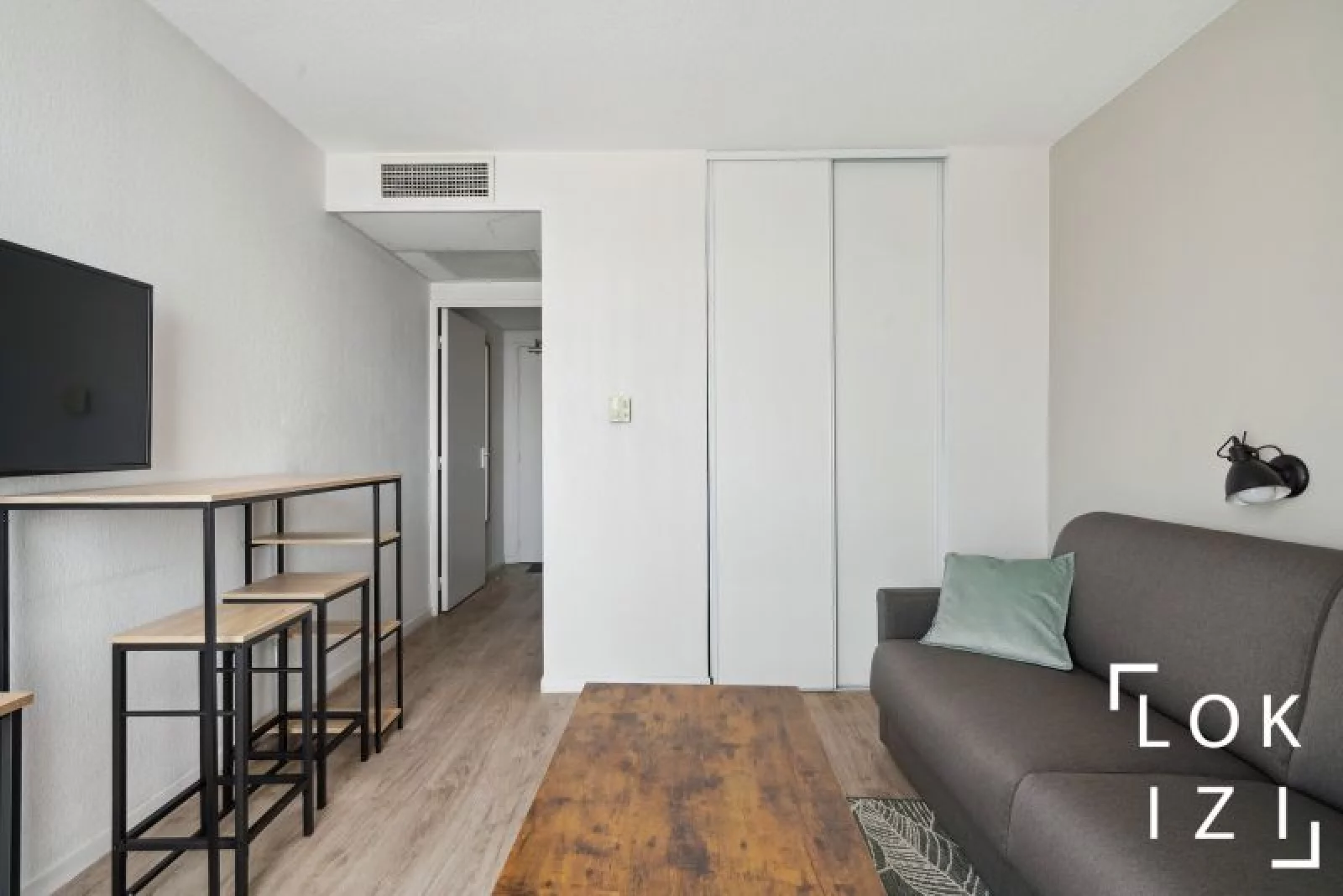 Location studio meubl 19m (Avignon - gare TGV)