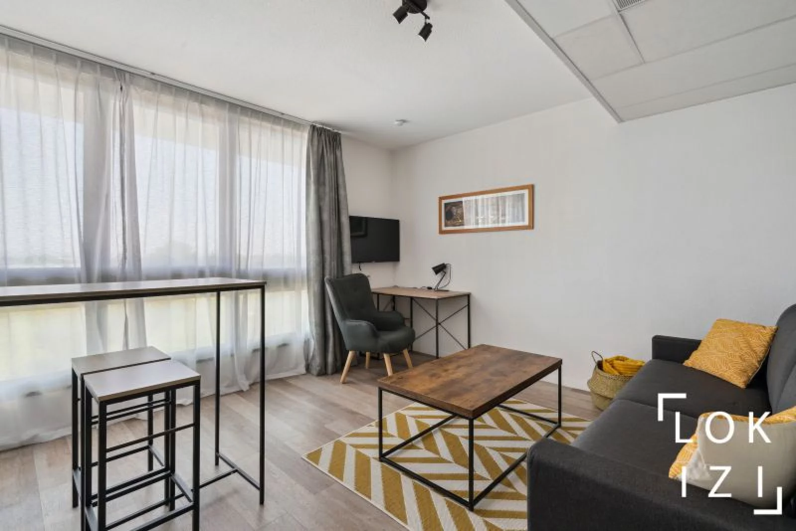 Location studio meubl 19m (Avignon - gare TGV)