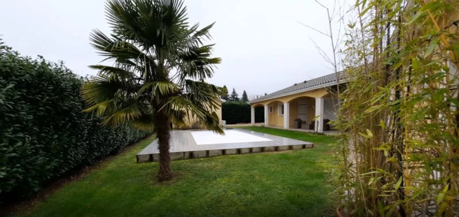 Location maison meuble 5 pices avec piscine 185m (Coutras, Gironde 33)