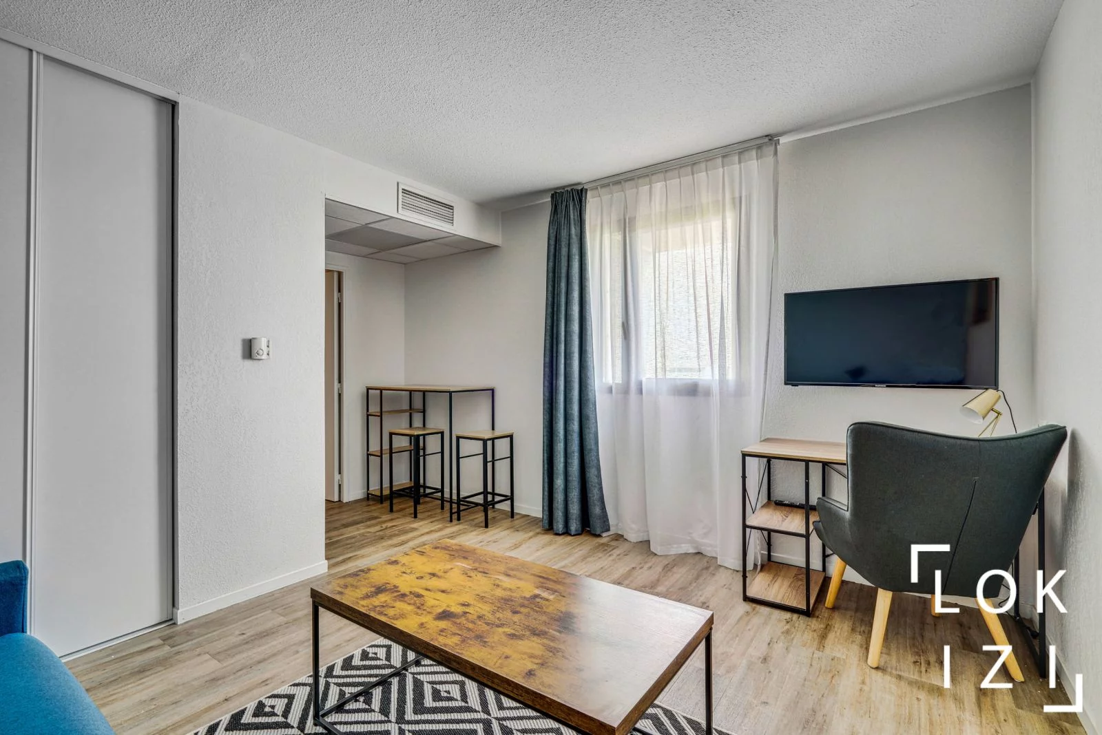 Location studio meubl 22m (Avignon - gare TGV)