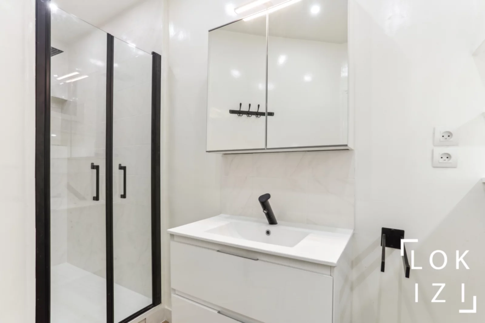 Location appartement meubl 3 pices 57m (Paris 19 - Buttes Chaumont)