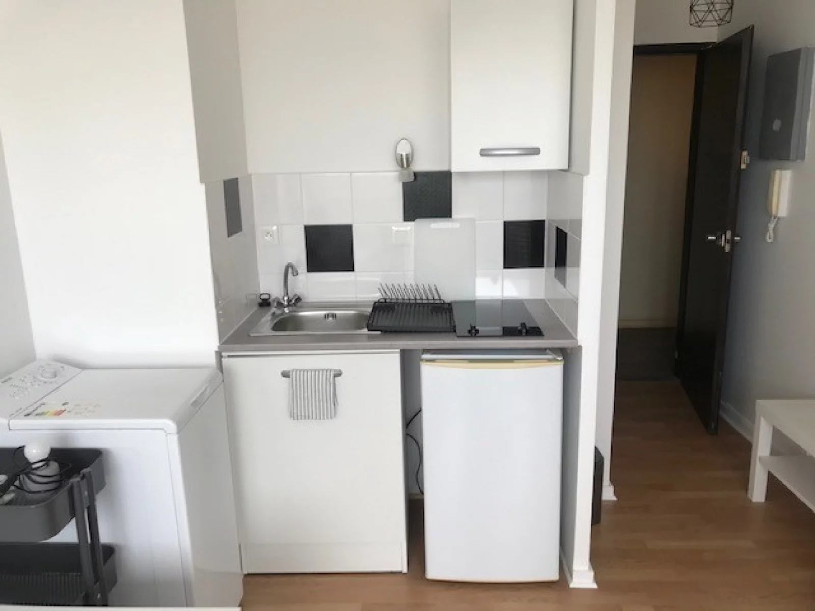 Location studio meubl 16m (Bordeaux - Jardin Public)