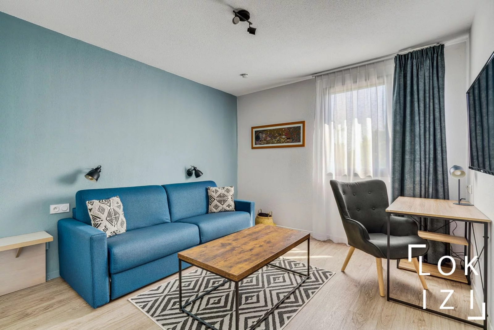 Location studio meubl 20m (Avignon - gare TGV)