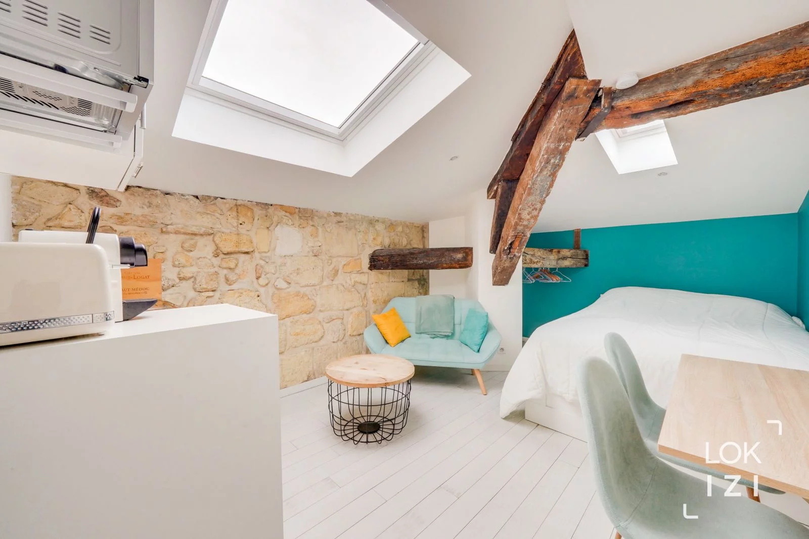 Location studio meubl 17m (Bordeaux centre / Bourse)