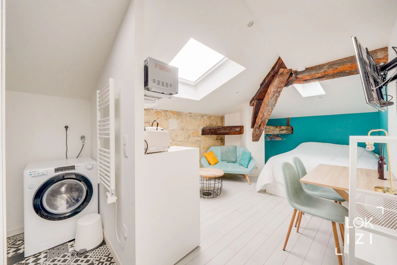 Location studio meubl 17m (Bordeaux centre / Bourse)