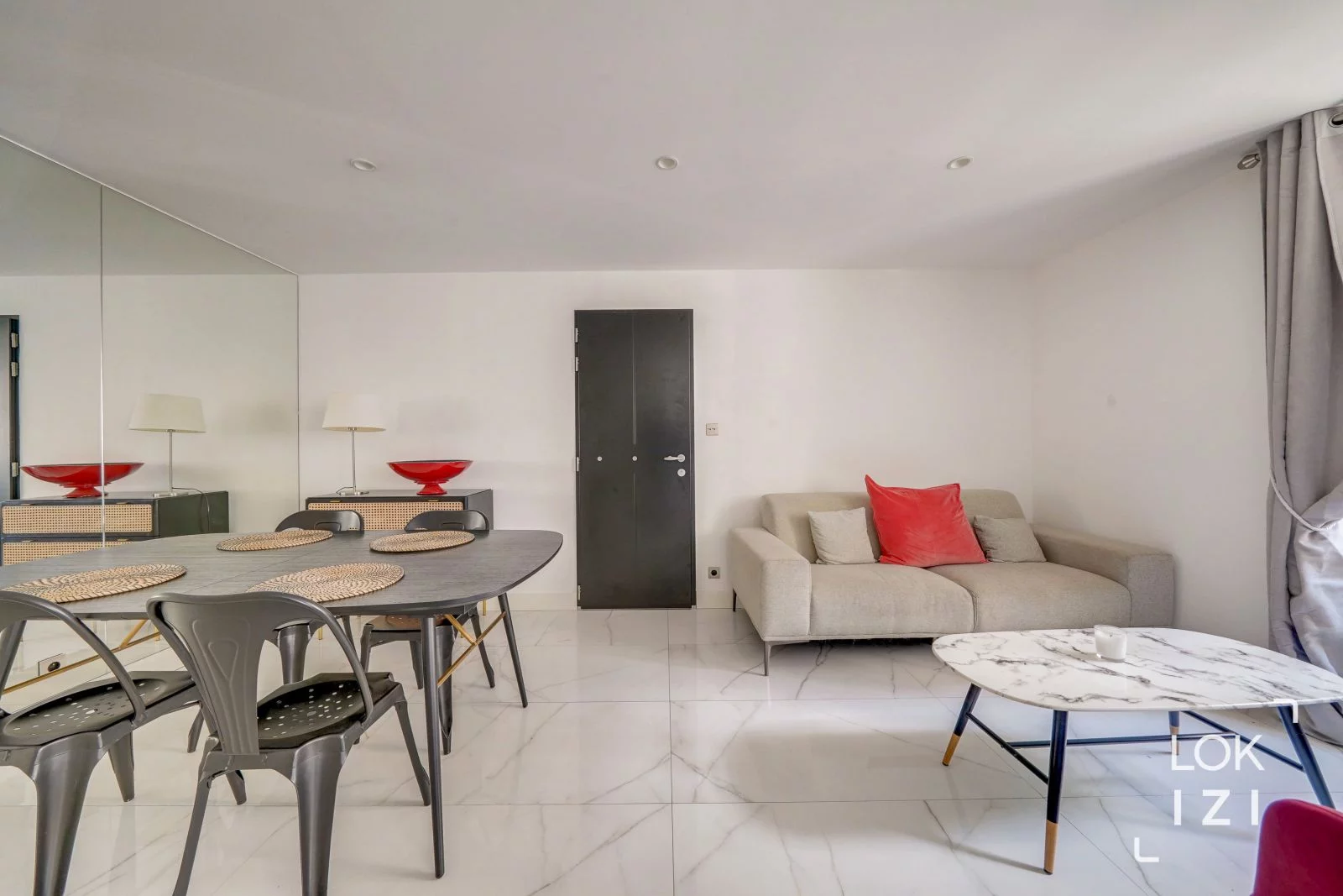 Location appartement 2 pièces 48m² (Bordeaux - Jardin Public)