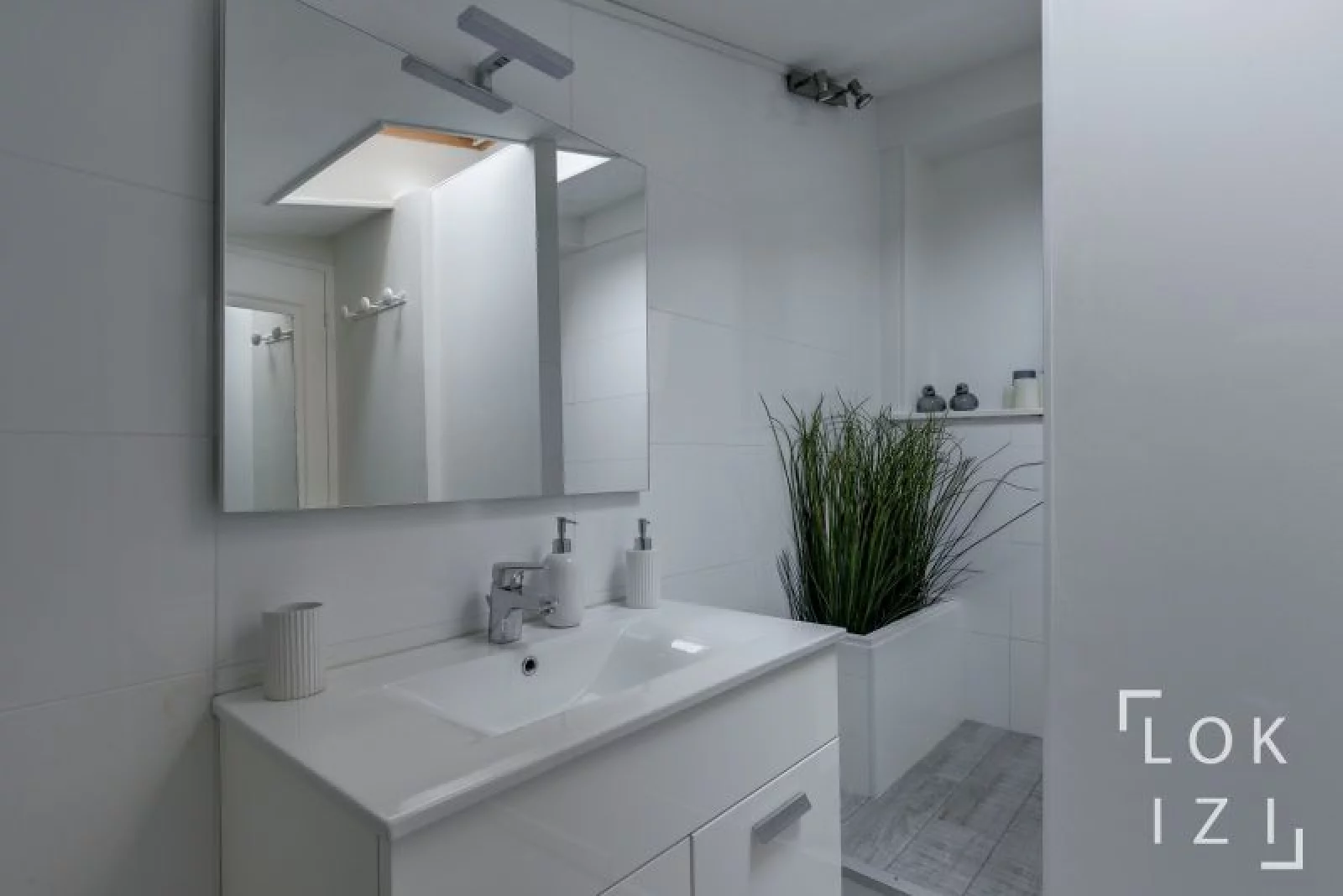 Location appartement meubl 2 pices 58m (Bordeaux -Chartrons)