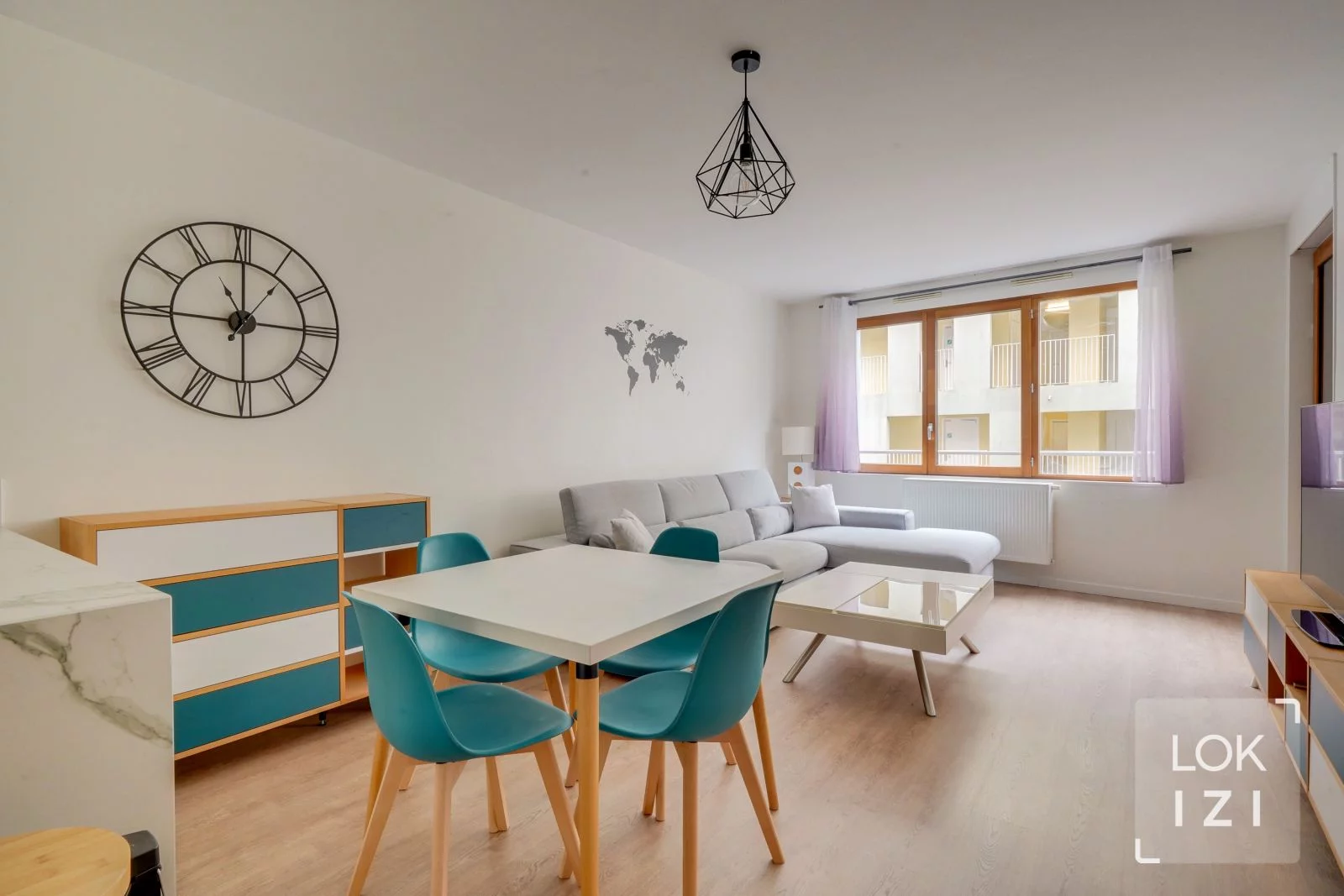 Location appartement meublé 3 pièces 64m² (Bordeaux - Chartrons)