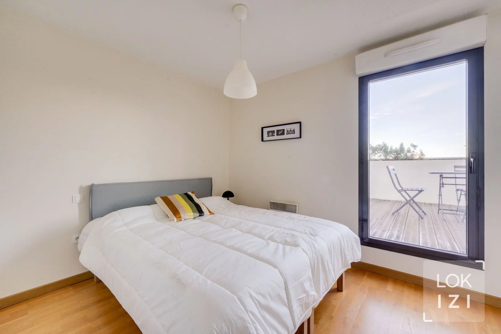 Location appartement meublé 3 pièces 55m² (Bordeaux - Chartrons Grand Parc)