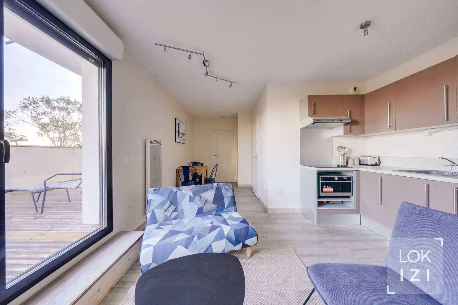 Location appartement meubl 55m T3 (Bordeaux - Chartrons Gd Parc)