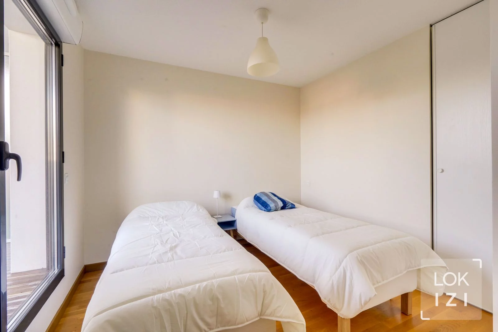 Location appartement meubl 55m T3 (Bordeaux - Chartrons Gd Parc)