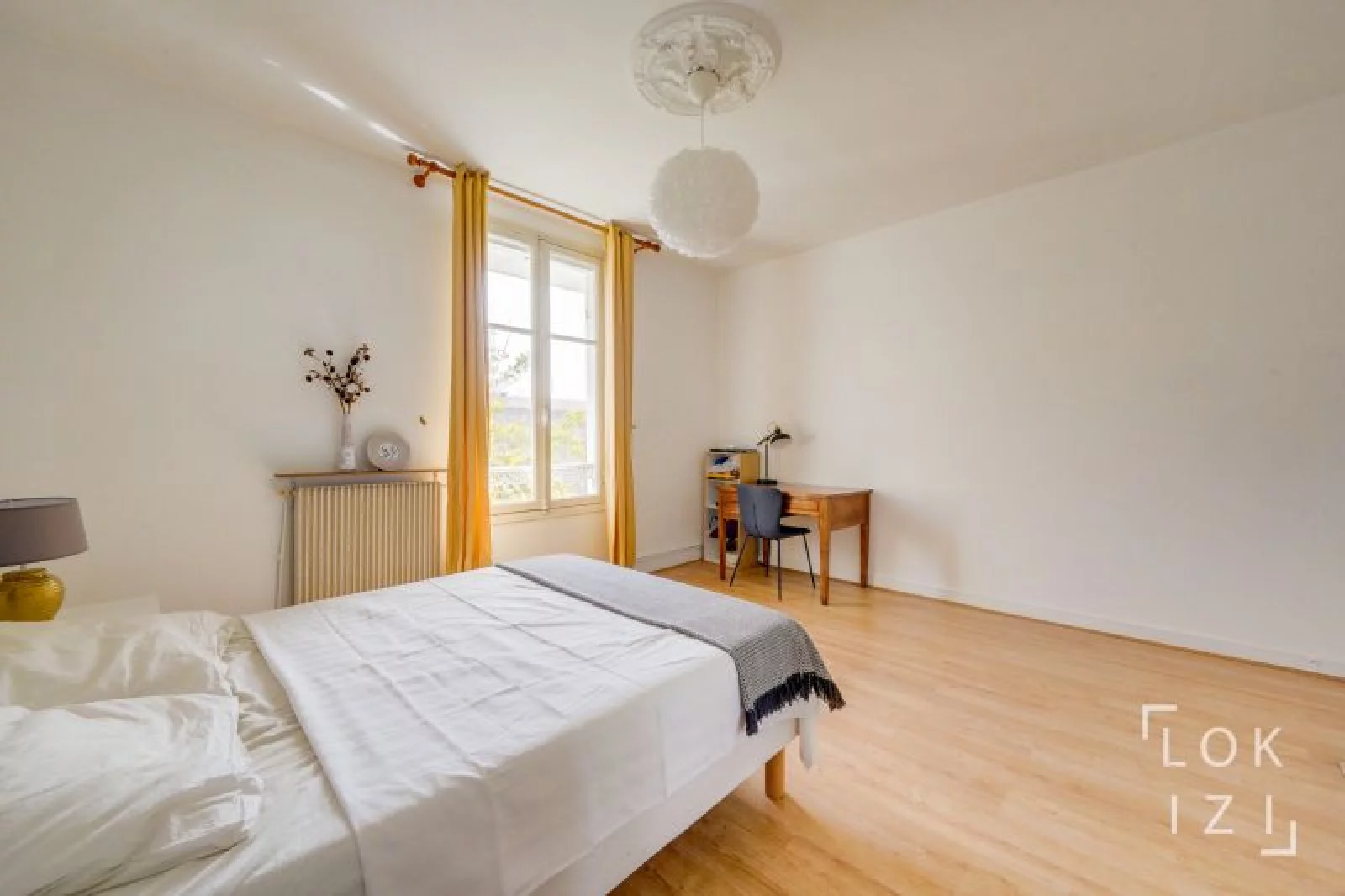 Location appartement meublé 3 pièces 83m²  (Bordeaux - Chartrons)