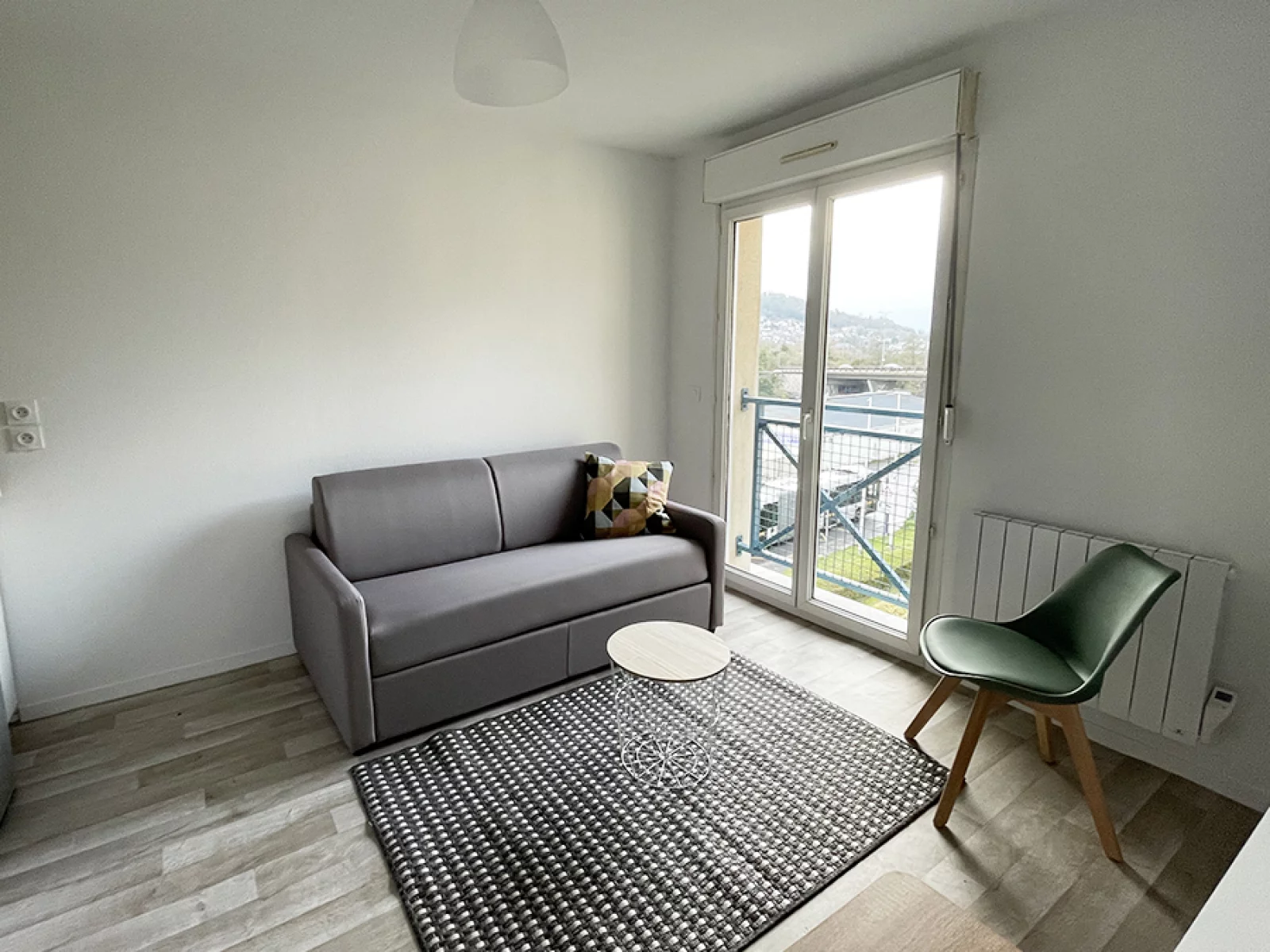 Location studio meubl 20m (Rouen - Darntal 76) 