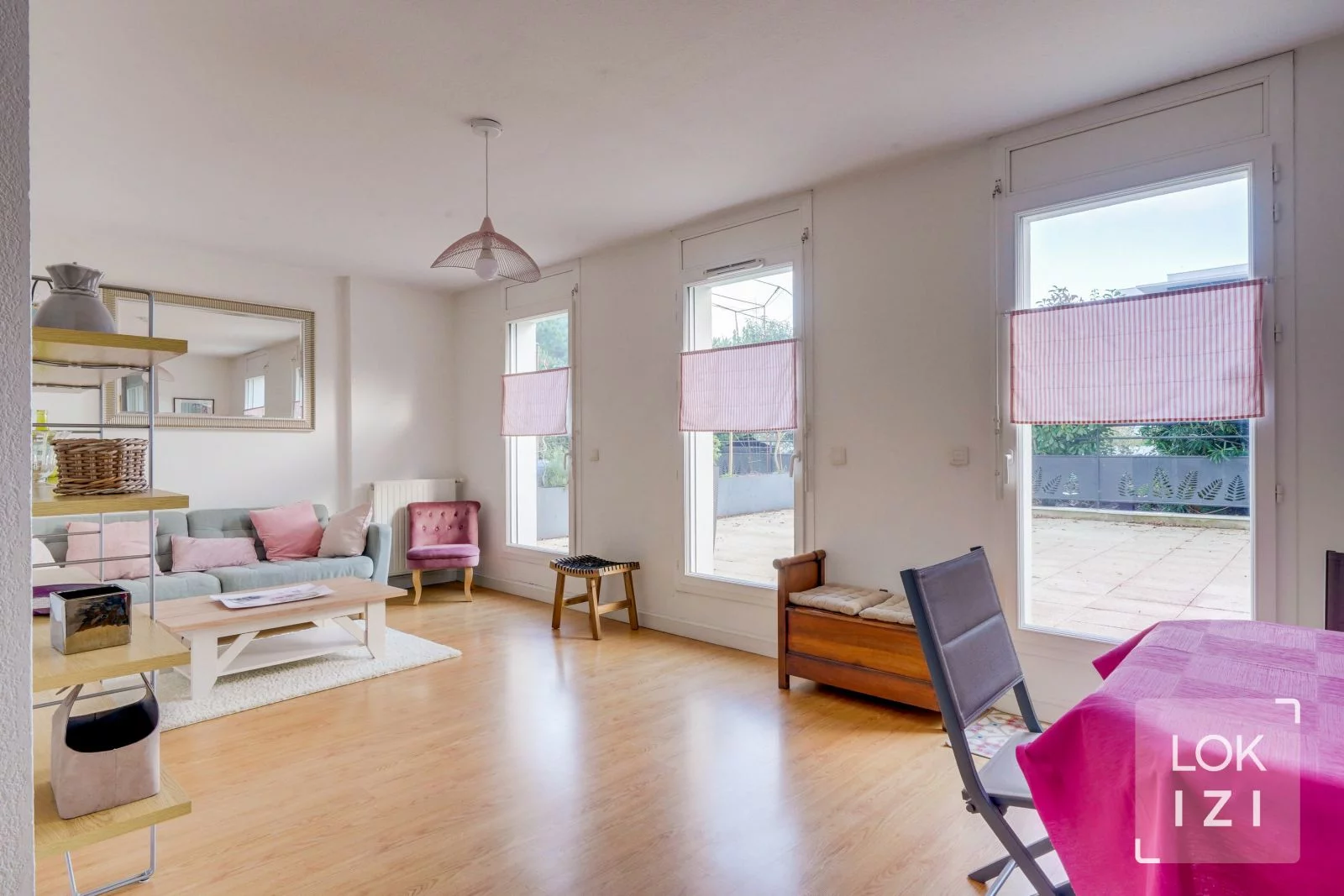 Location appartement meubl 3 pices 76m (Bruges - Bordeaux Lac)