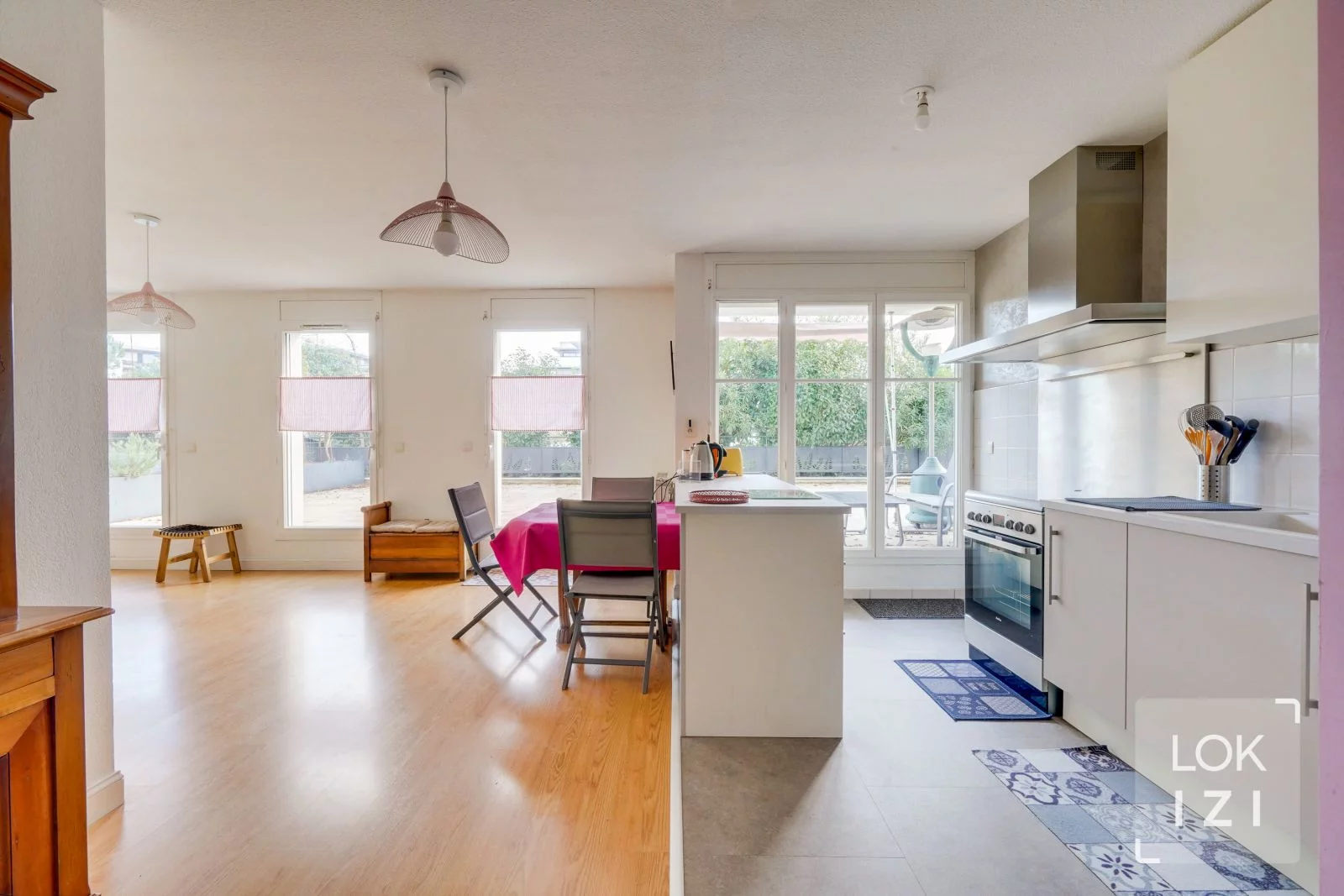 Location appartement meubl 3 pices 76m (Bruges - Bordeaux Lac)