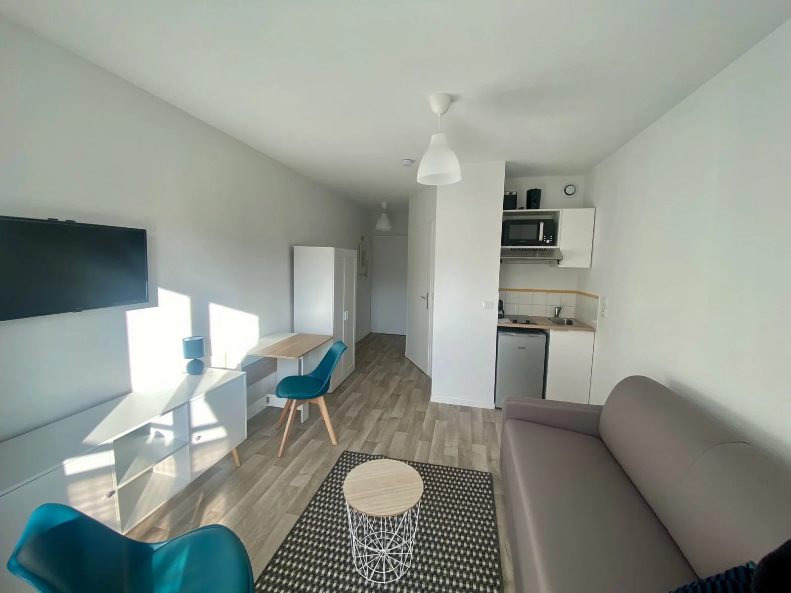 Location studio meubl 20m (Rouen - Darntal 76) 