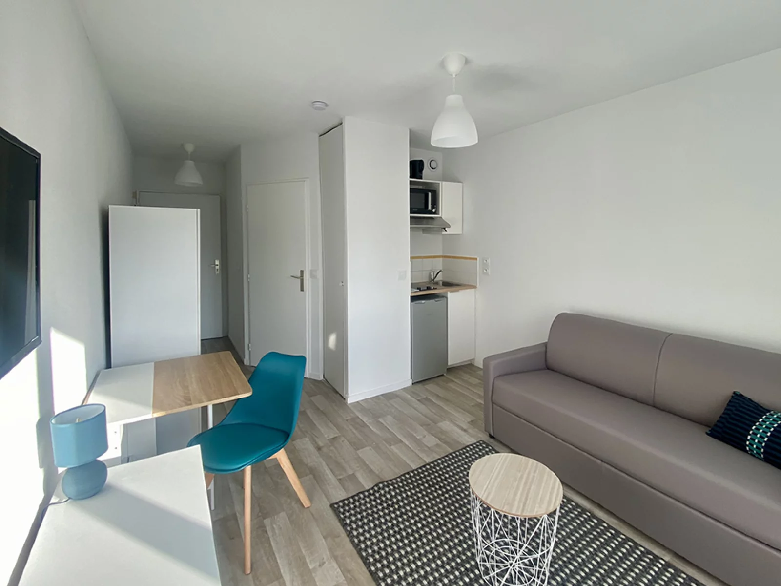Location studio meubl 20m (Rouen - Darntal 76) 