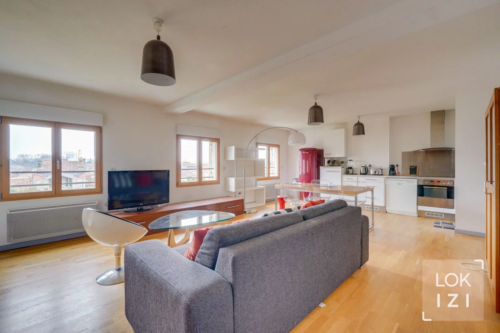 Location appartement meubl 4 pices 95m (Bordeaux - Barrire du Mdoc)