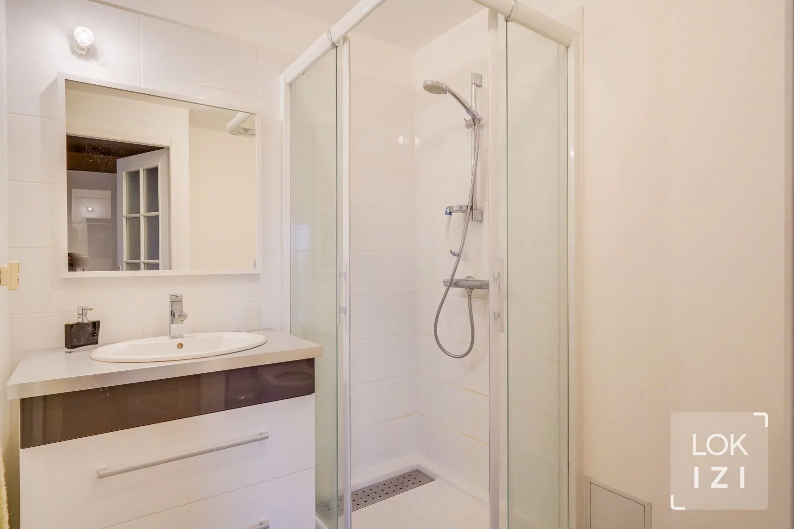 Location appartement meubl 4 pices 95m (Bordeaux - Barrire du Mdoc)