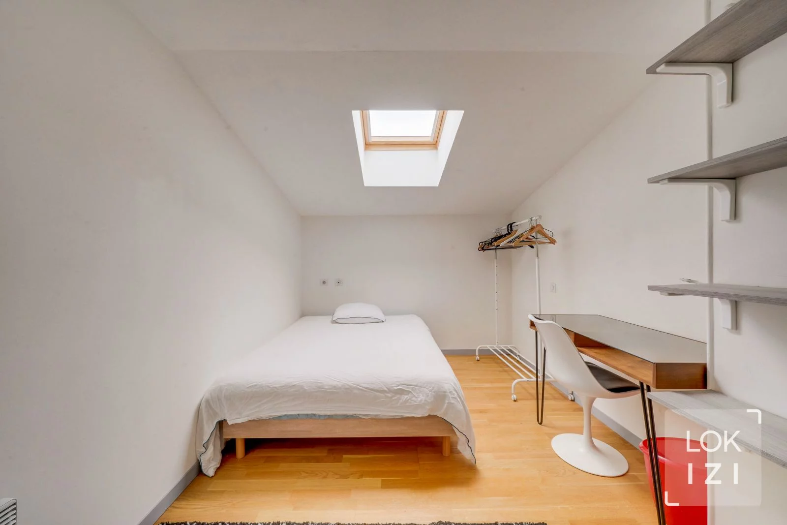 Location appartement meubl 4 pices 95m (Bordeaux - Barrire du Mdoc)