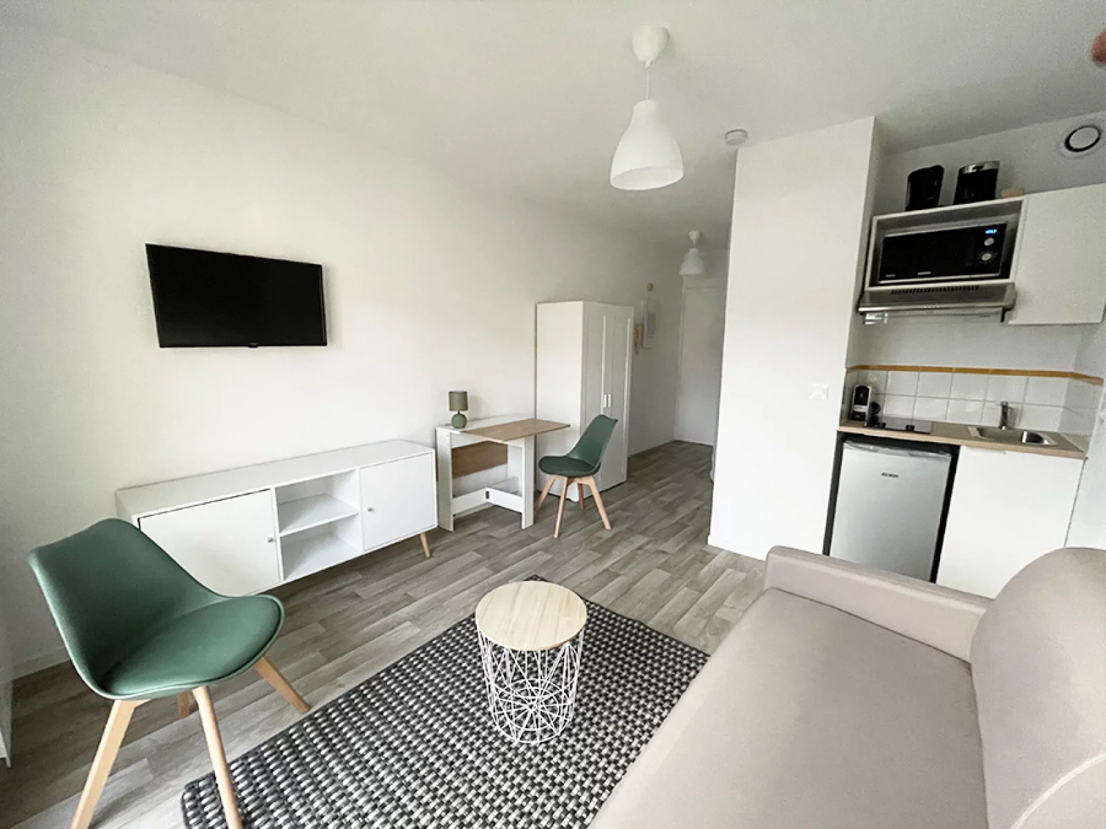 Location studio meubl 19m (Rouen - Darntal 76) 