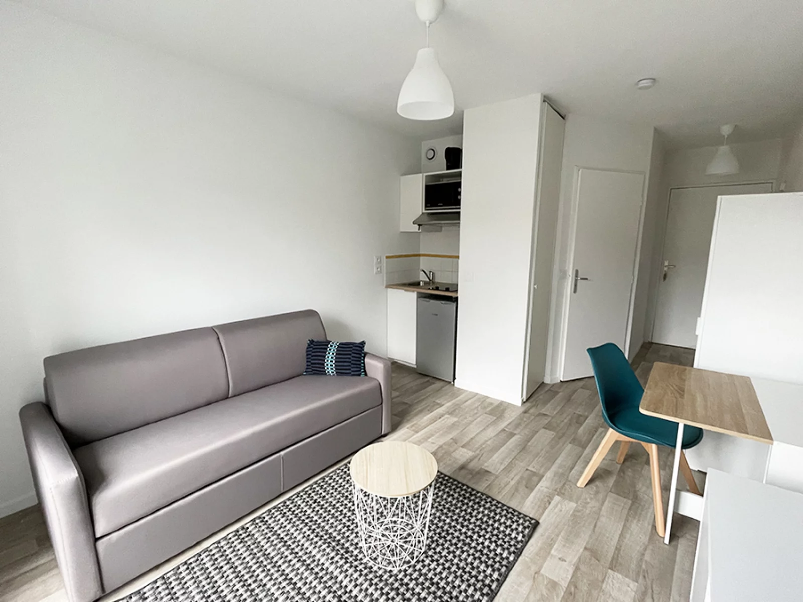 Location studio meubl 19m (Rouen - Darntal 76) 
