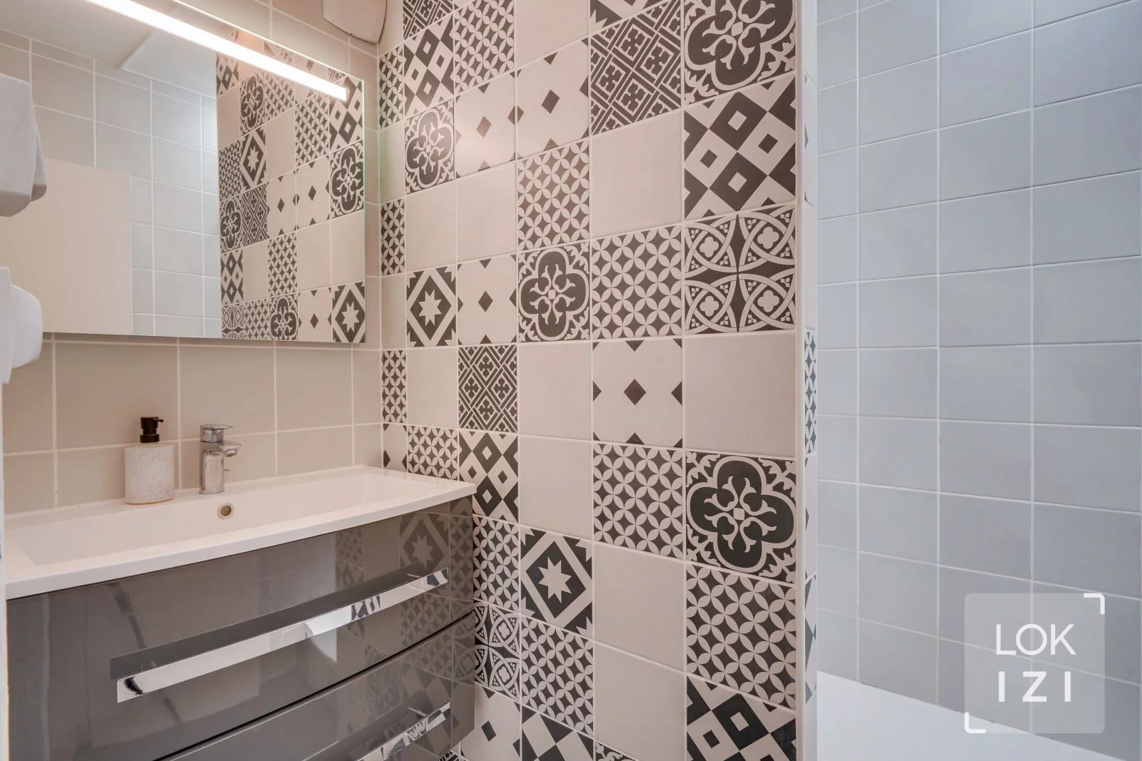 Location appartement meubl 3 pices 66m (Lormont - Bordeaux nord)