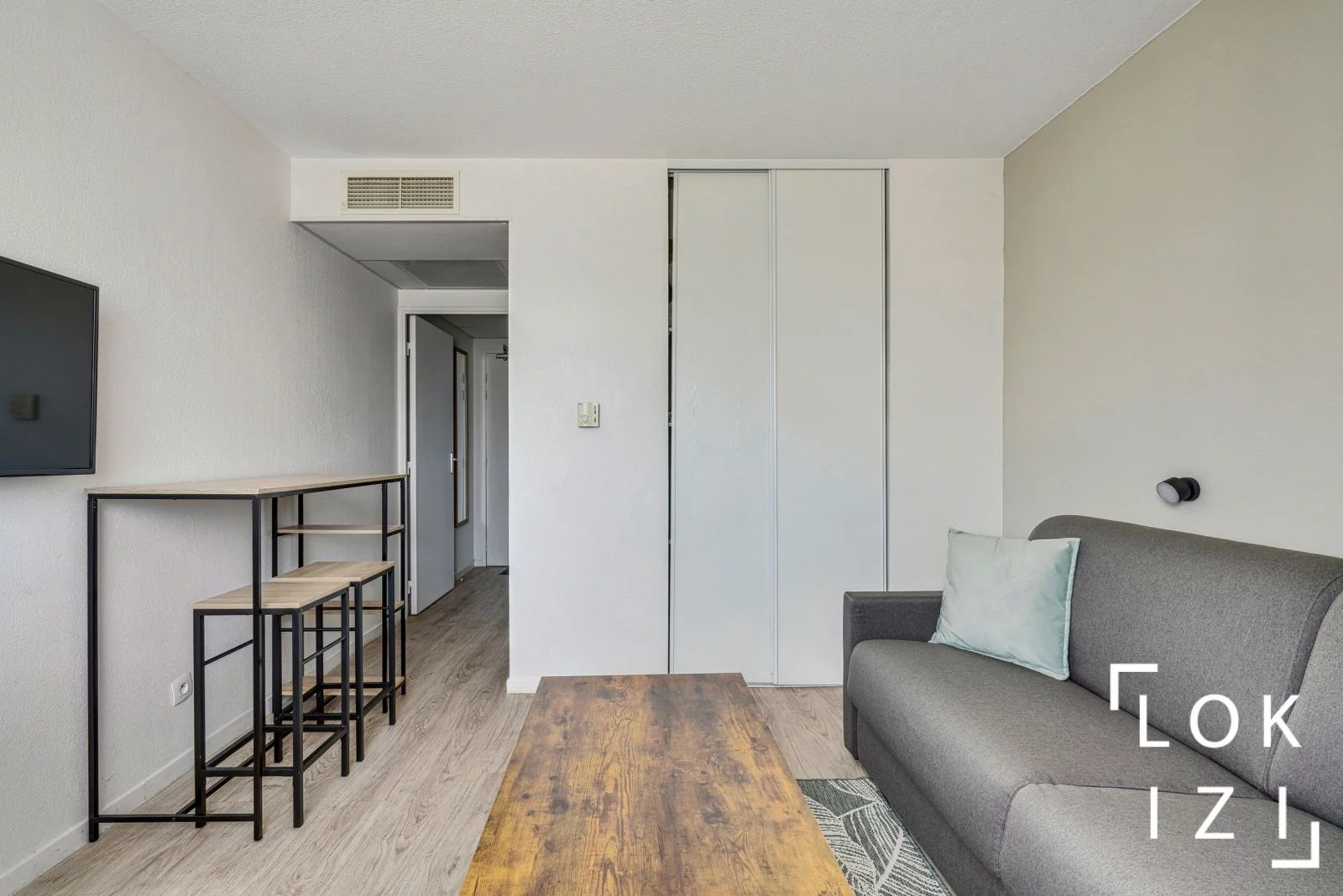 Location studio meubl 20m (Avignon - gare TGV)