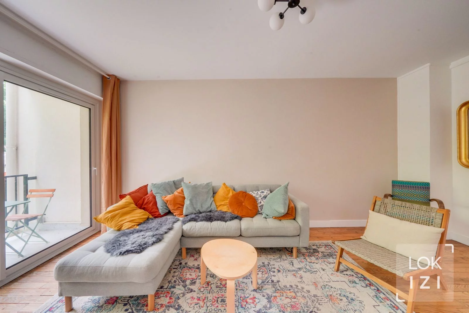 Location appartement meubl T3bis de 67m (Bordeaux centre - St Bruno)