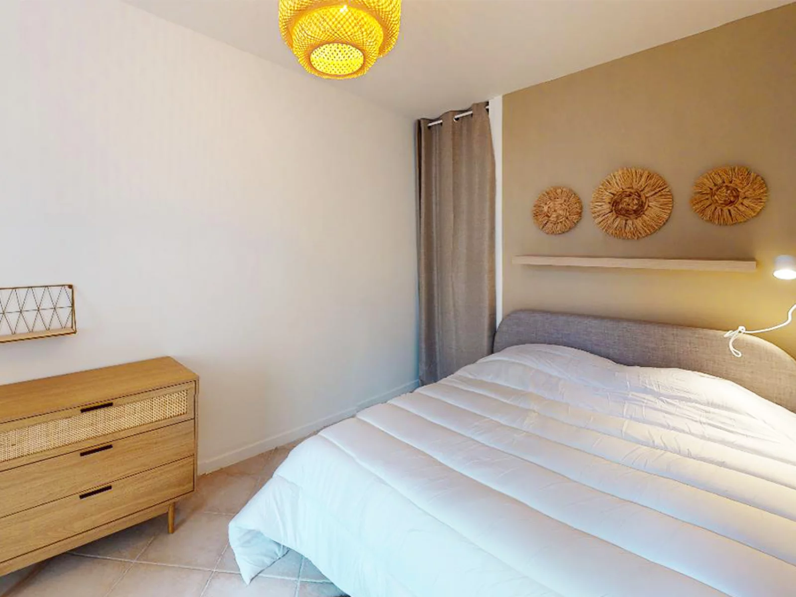 Location chambre meubl�e 18m� dans coliving T5 (Lyon 8)