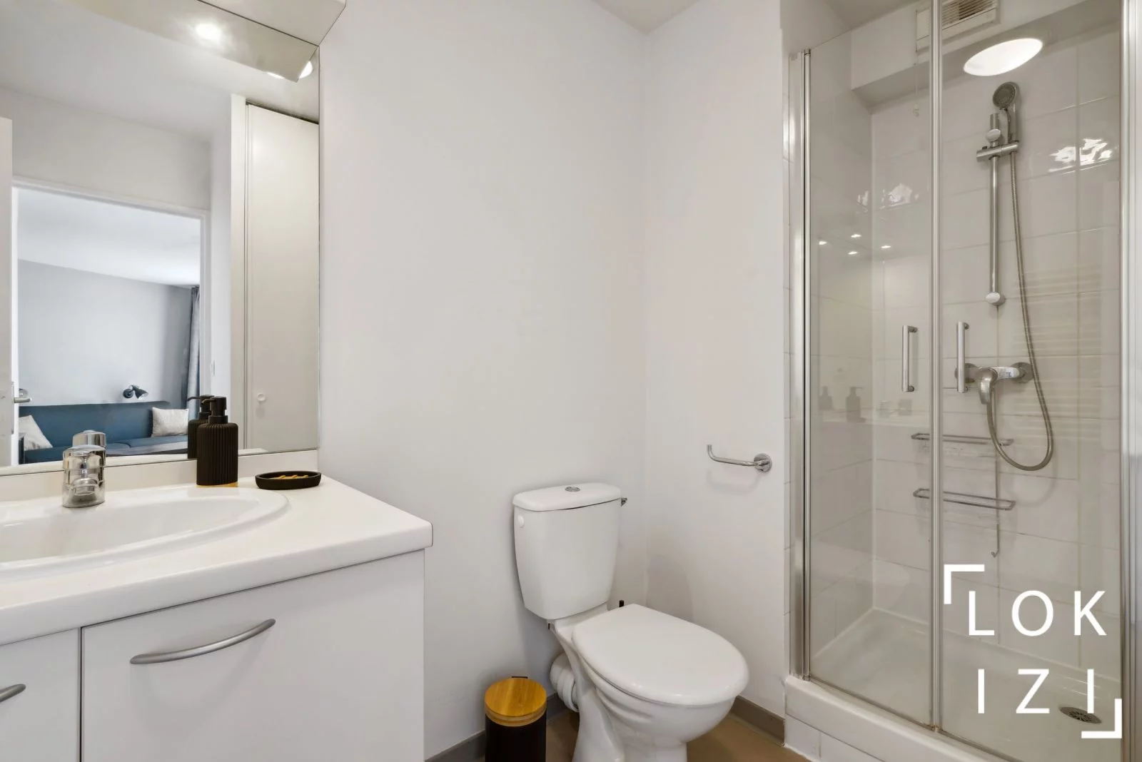 Vente studio meubl 24m (Avignon - gare TGV)