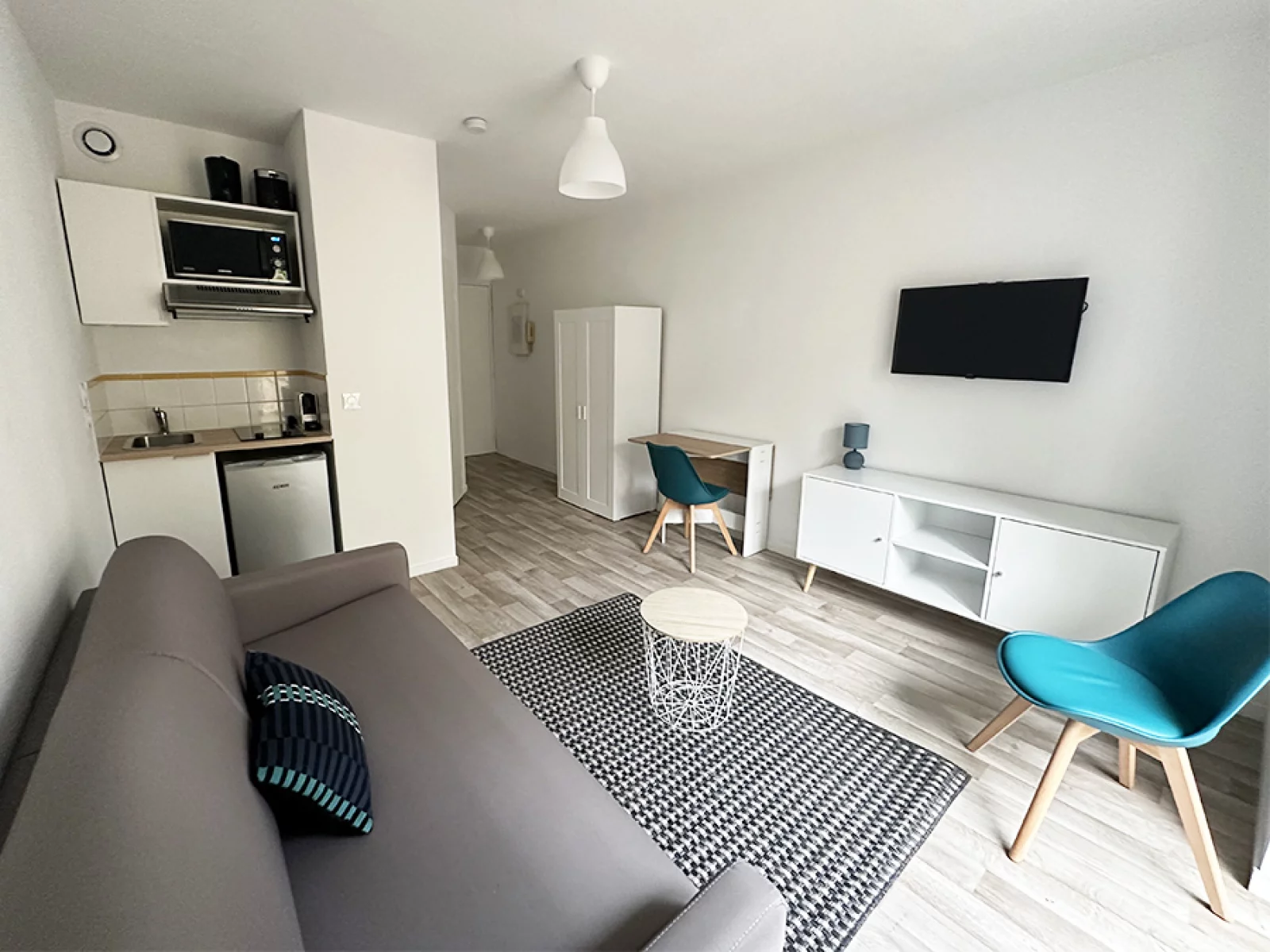 Location studio meubl 21m (Rouen - Darntal 76) 