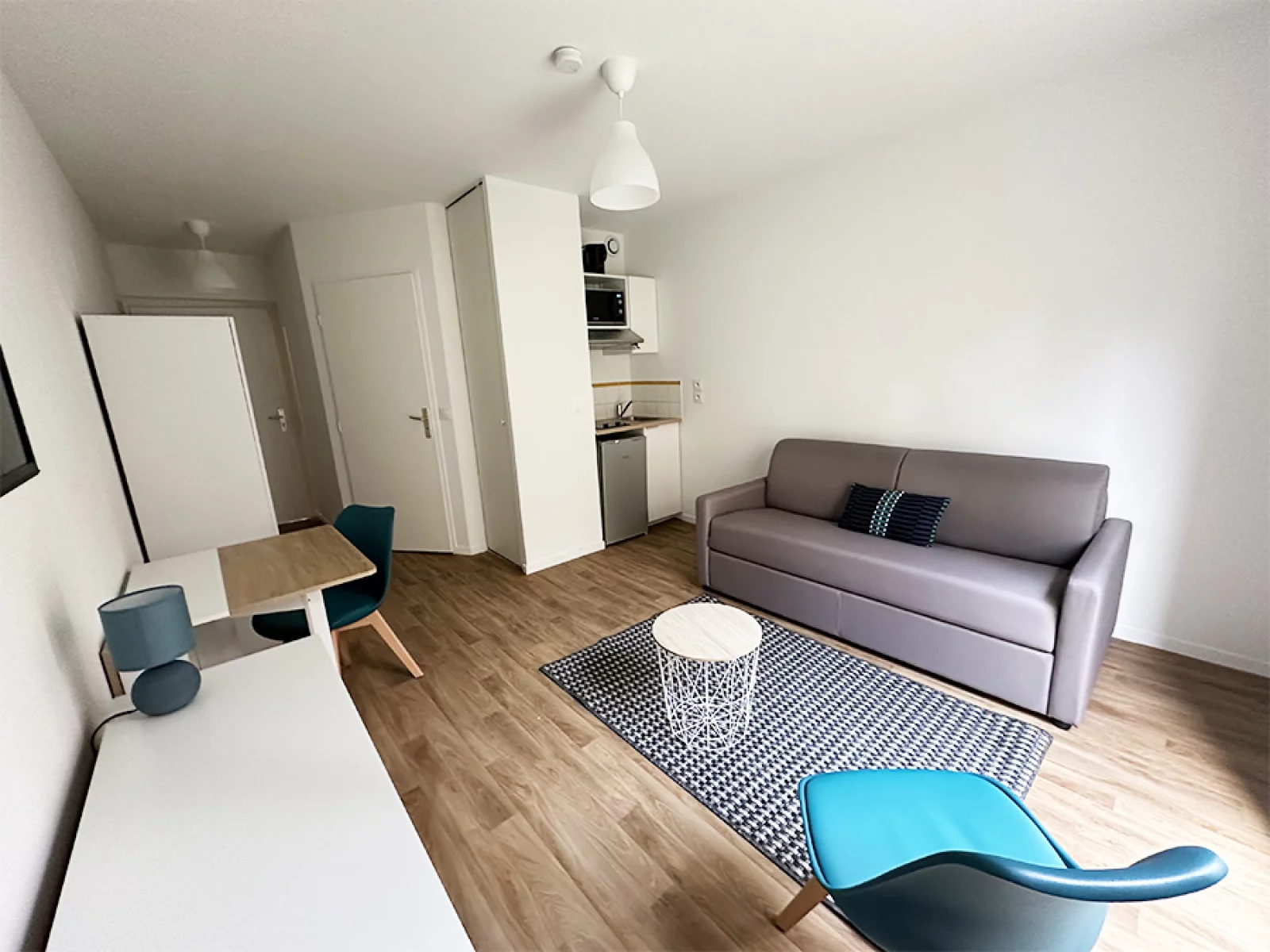 Location studio meubl 20m (Rouen - Darntal 76) 