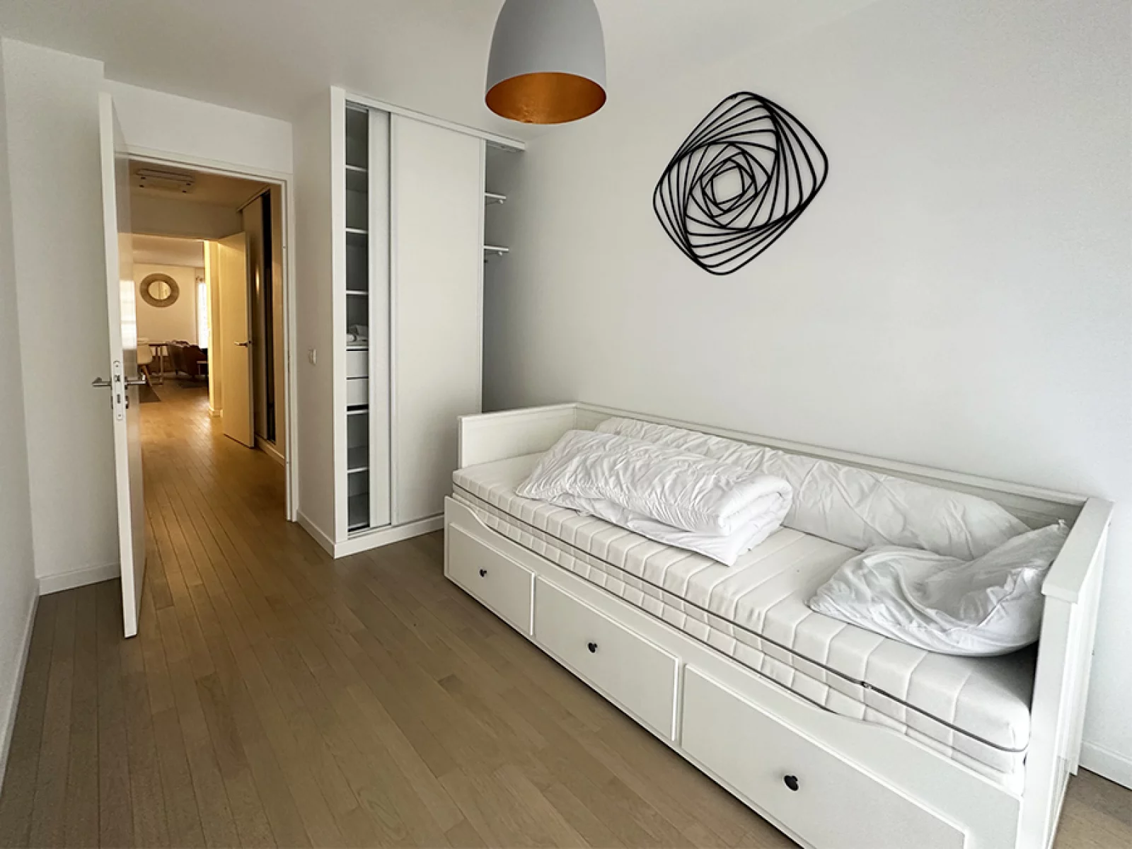 Location appartement meubl 4 pices 87m (Paris ouest - Levallois Perret 92)