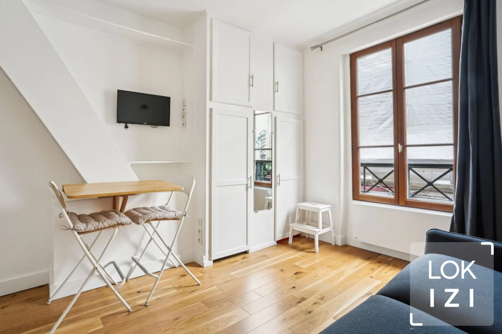 Location studio meubl 18m (Paris 9 / St Lazare)