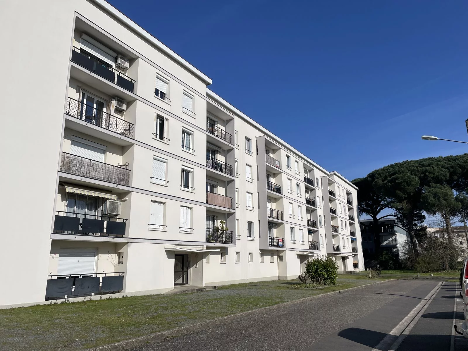 Location appartement meubl 4 pices 75m (Bordeaux - Mrignac)