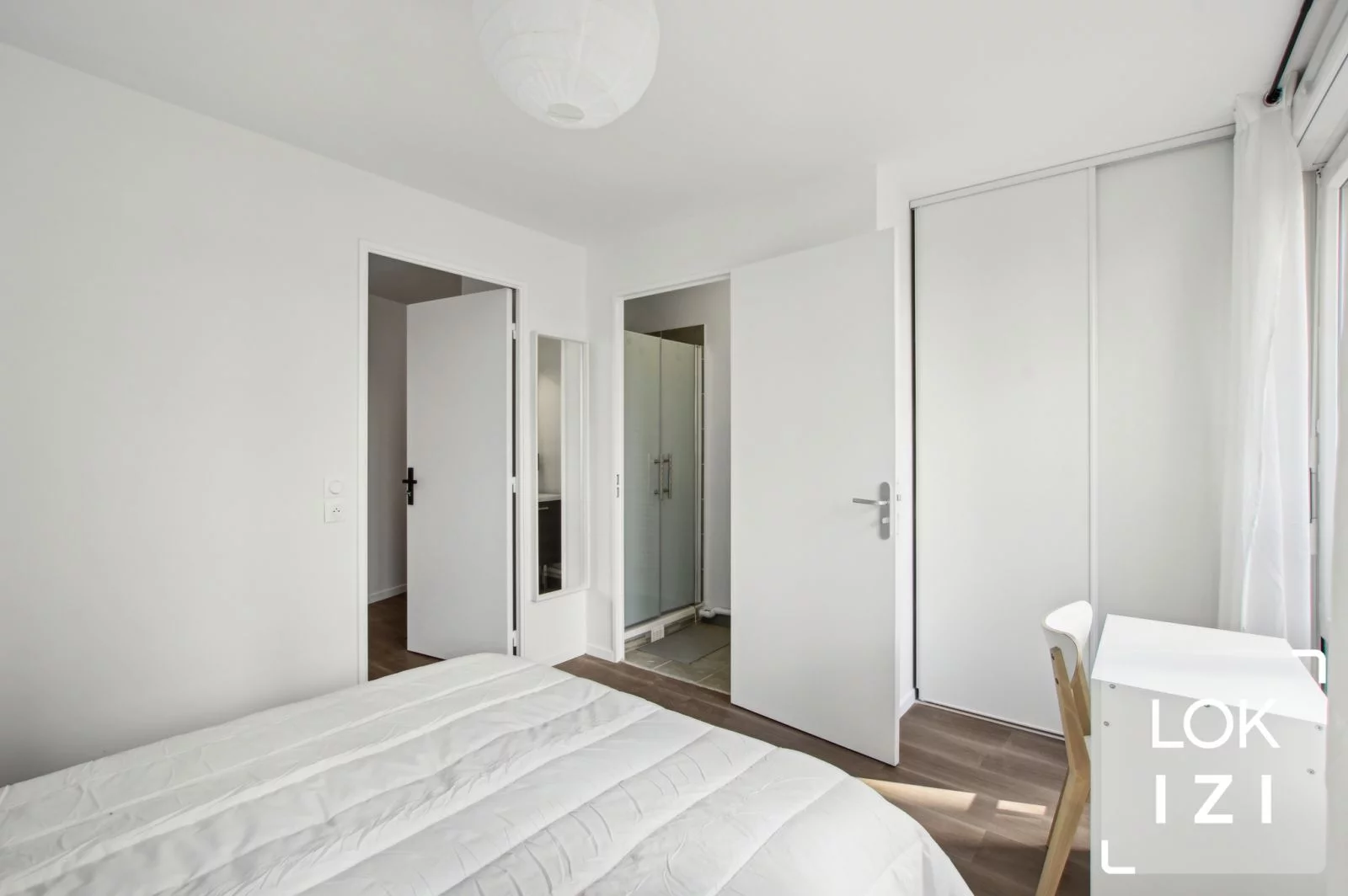 Location appartement T5 meubl 94m (Bobigny - Paris) 