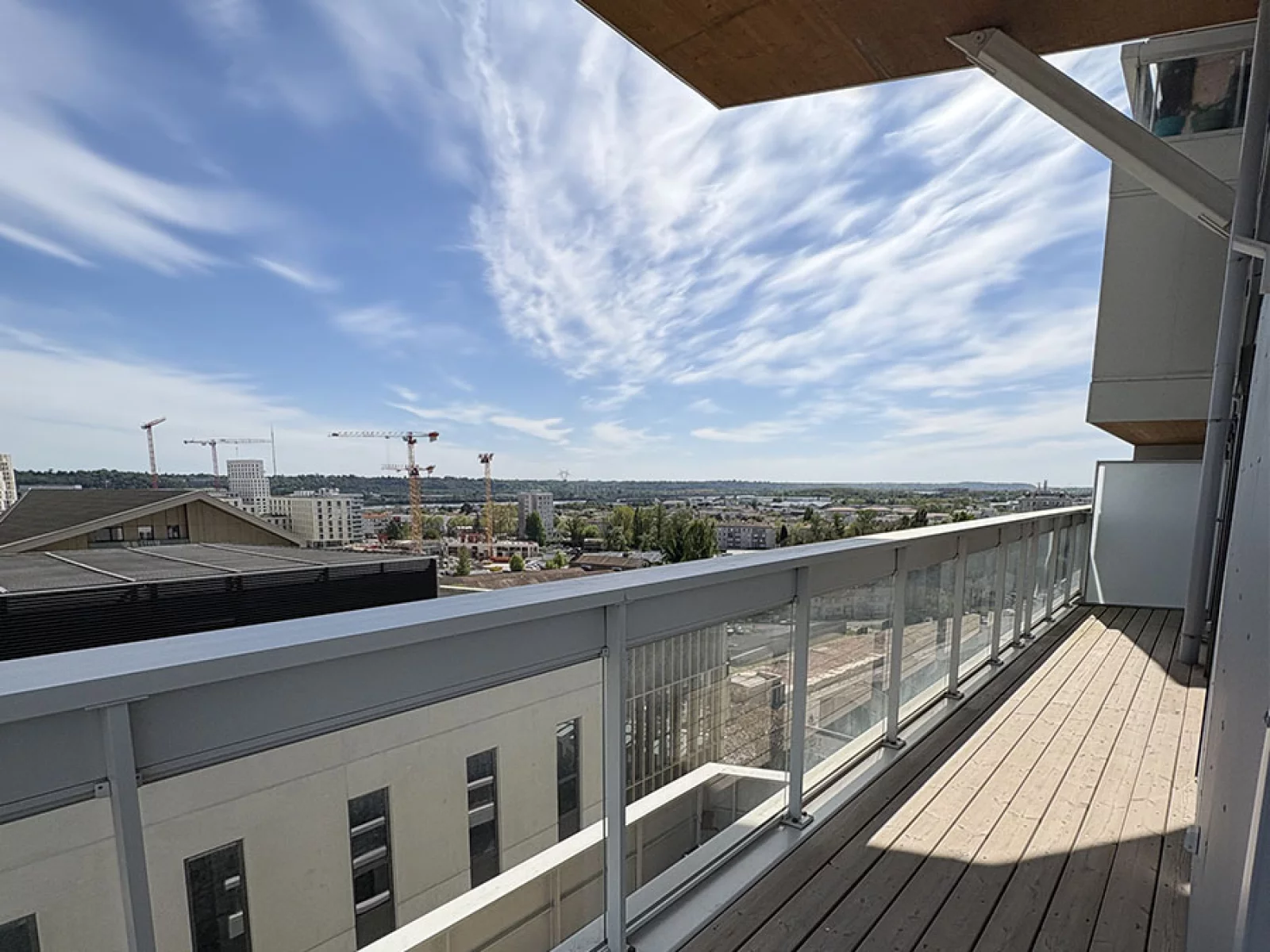 Location appartement meubl 4 pices 85m (Bordeaux - Belcier)