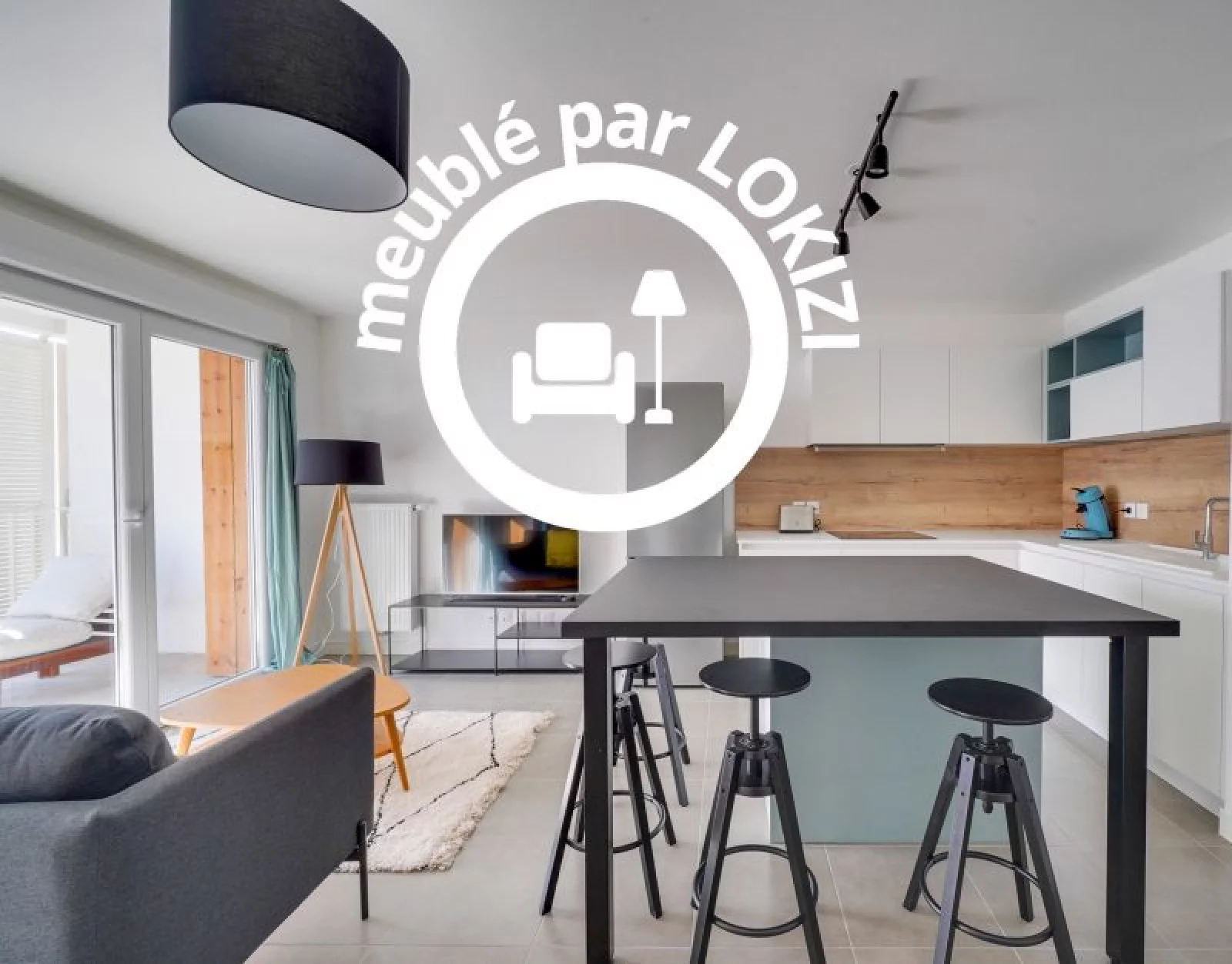 Location appartement meublé 3 pièces 67m² (Bordeaux - Bacalan)