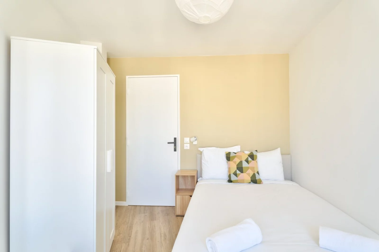 Location appartement T5 meubl 94m (Bobigny) 