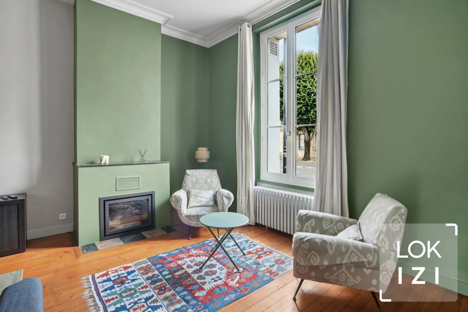 Location appartement meubl 164m 5 pices (Bordeaux centre)
