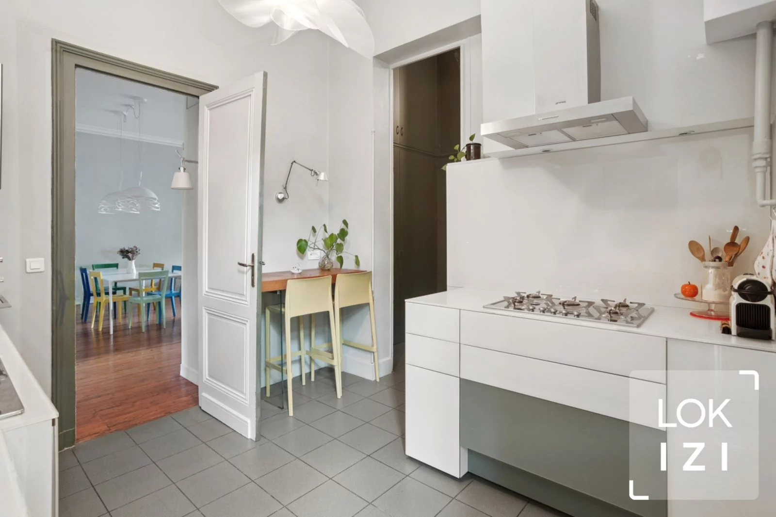 Location appartement meubl 164m 5 pices (Bordeaux centre)